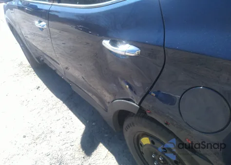 2017 Hyundai Santa Fe Sport 2.4L from USA, damaged, VIN 5XYZTDLB6HG441785